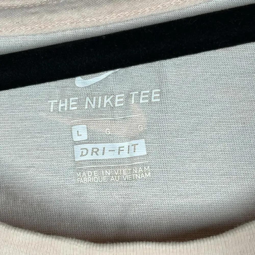 Nike Shirt Womens L Pink Dri-FIT Crew Neck Tagless Cotton Polyester CQ0258-664